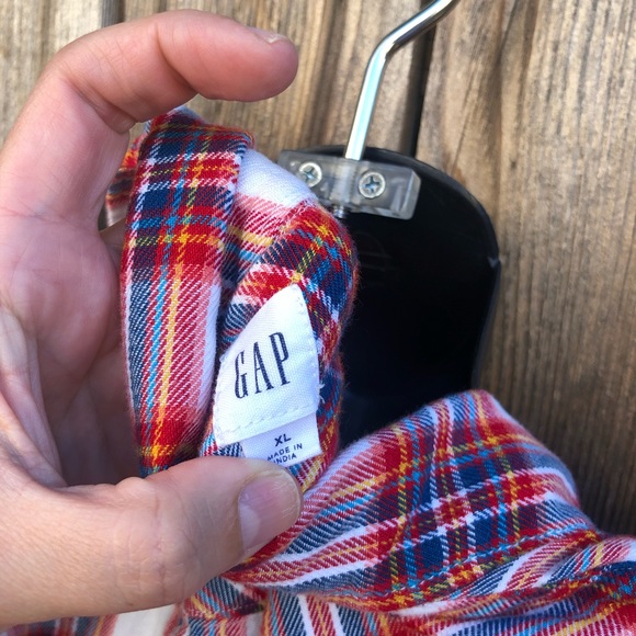 Gap plaid button down flannel - Picture 5 of 5